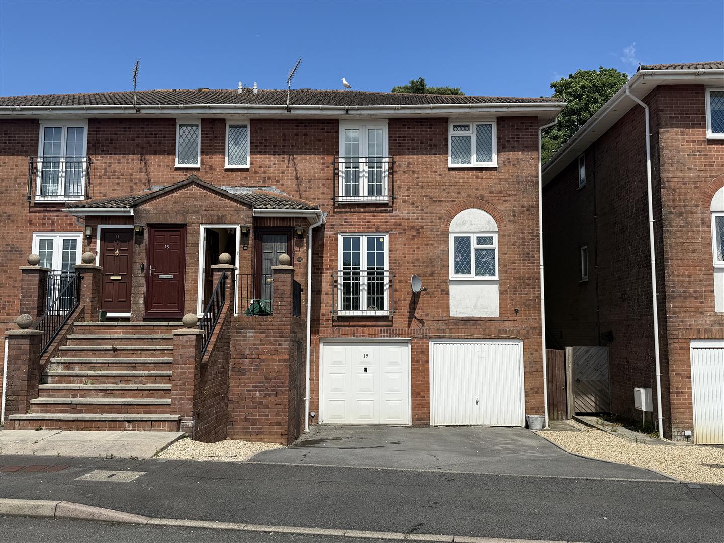 Newnham Crescent, Sketty, Swansea, SA2 0RZ